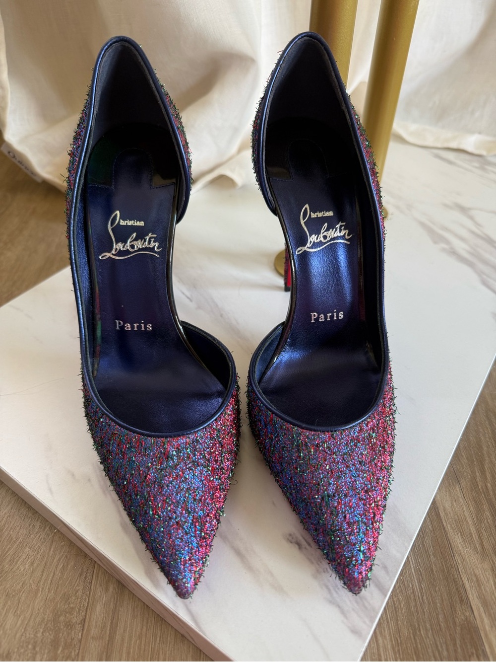Christian Louboutin D’Orsay Glitter Pumps Red Sole Heels – Mismatched Pair